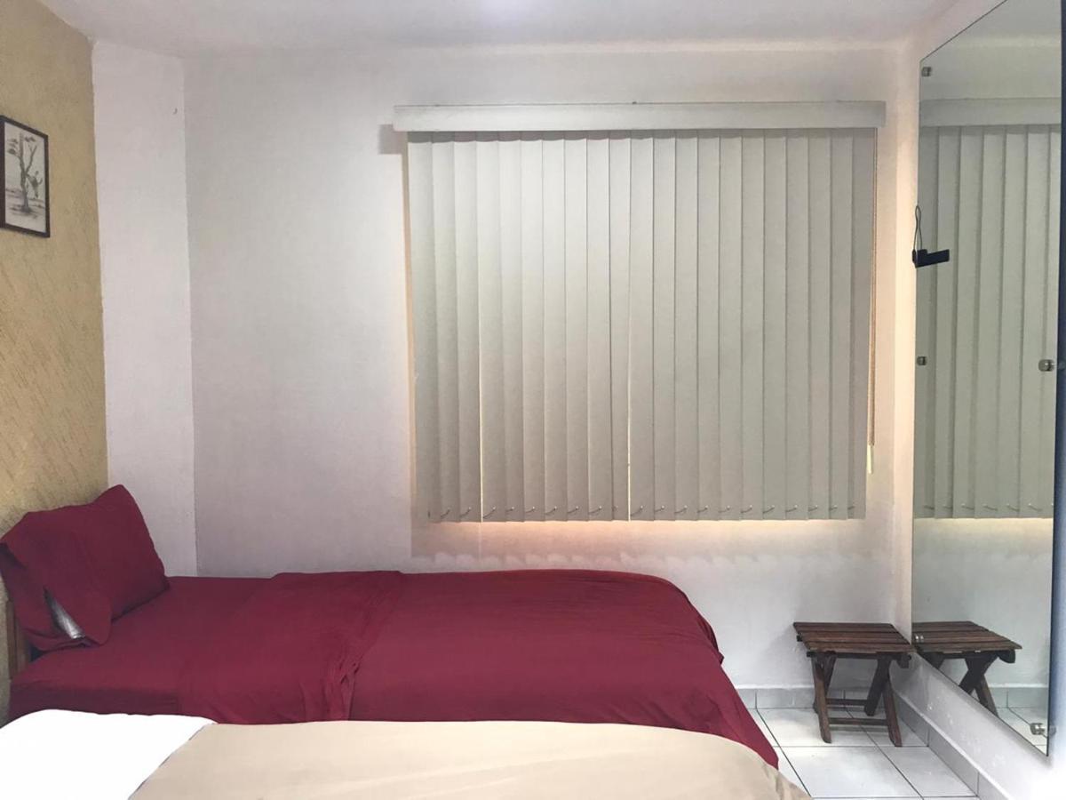 Отель Casa D Miros Familias , Grupos Y Empresas Max 20 P Гвадалахара Экстерьер фото