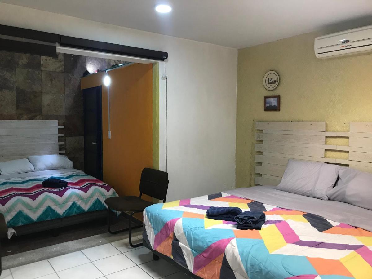 Отель Casa D Miros Familias , Grupos Y Empresas Max 20 P Гвадалахара Экстерьер фото